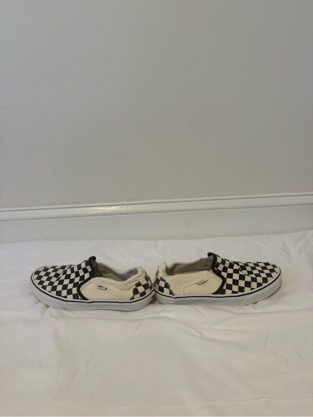 Vans Classic Slip-On Checkerboard Black White Women’s 10 Men’s 8.5 - Picture 3 of 7